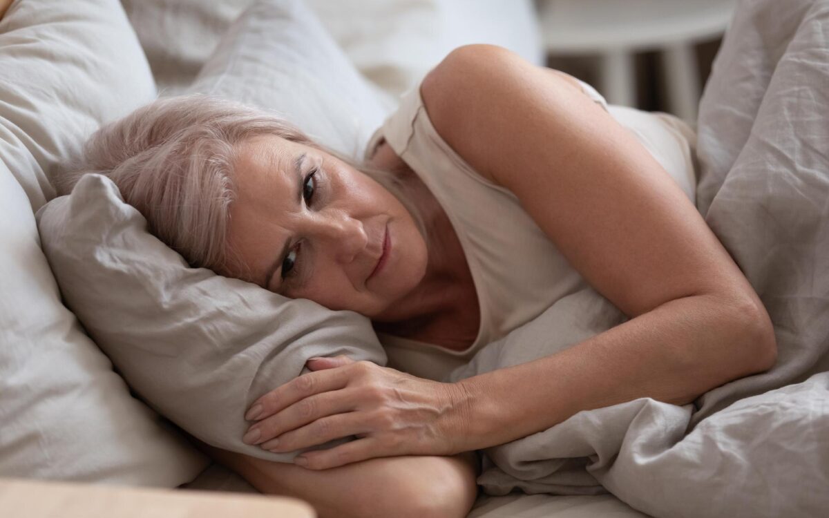 Uscăciunea vaginală la menopauză: de ce apare și ce opțiuni există